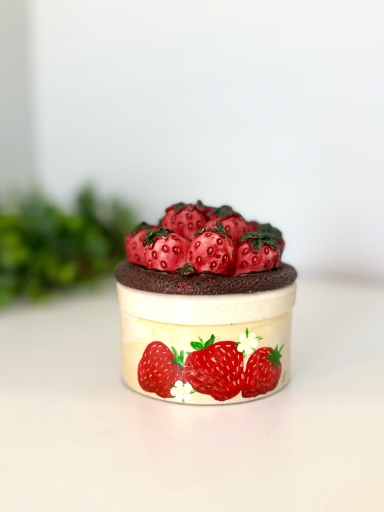 Sur La Table Other - Vintage Strawberry Lidded Crock Jar